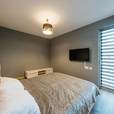 1minus1 - Self Check-in & Free Parking Appartement
