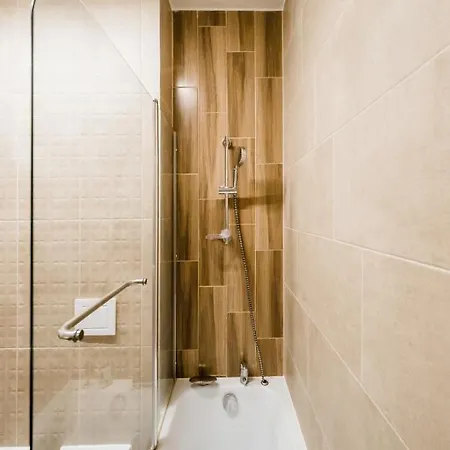 Appartement 1minus1 - Self Check-in & Free Parking